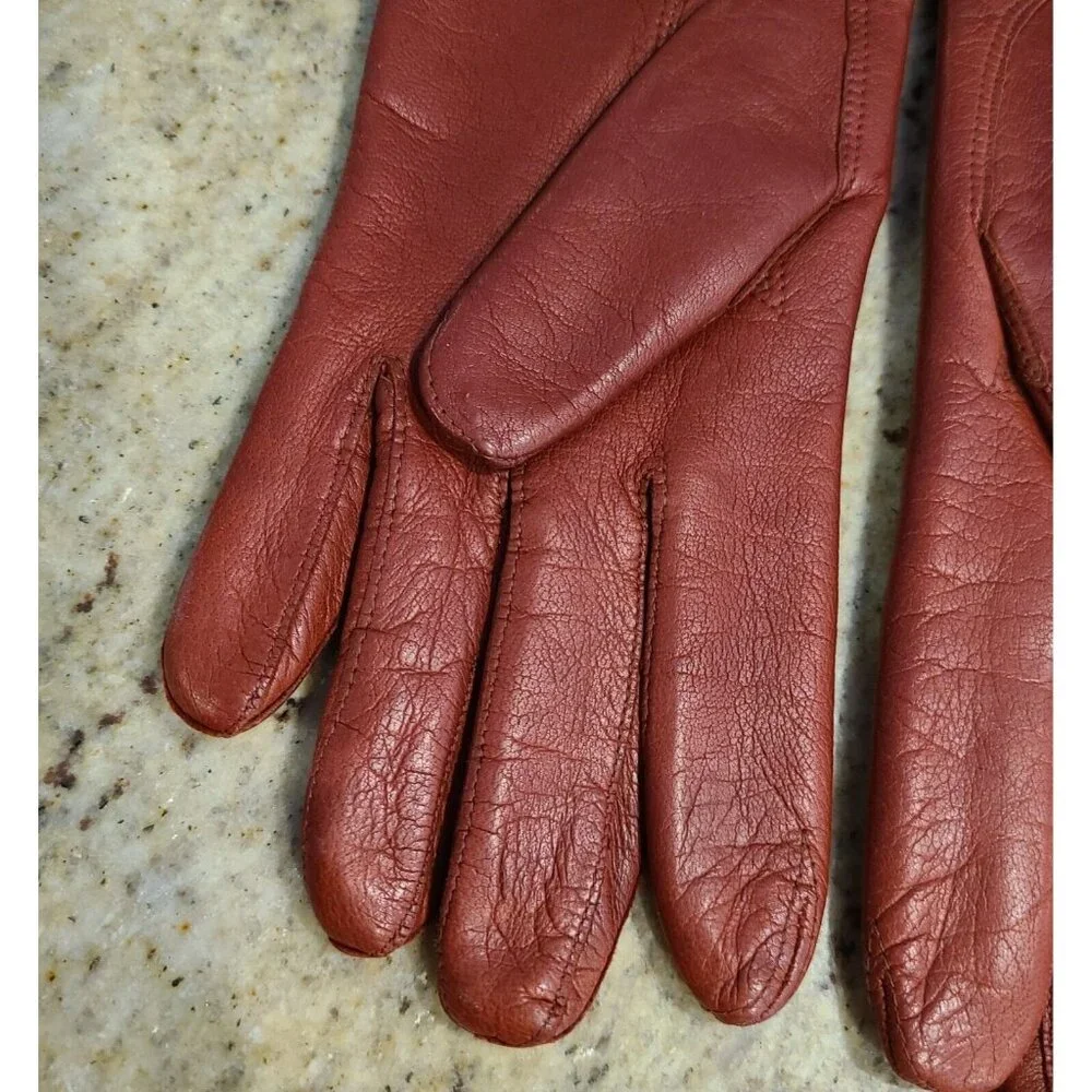 Vintage Size M Red Orange Soft Leather Knit Lined 8.5